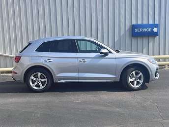 2022 Audi Q5 Premium 