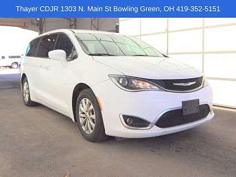 2018 Chrysler Pacifica Touring 