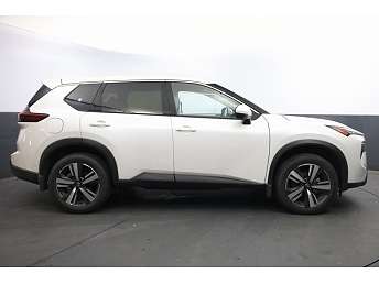 2025 Nissan Rogue SL 