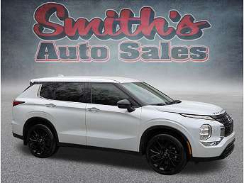 2024 Mitsubishi Outlander SE 