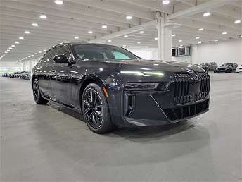 2023 BMW 7 Series 740i 