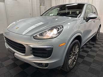 2018 Porsche Cayenne Base 