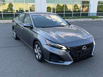 2023 Nissan Altima S 