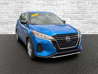 2021 Nissan Kicks S 