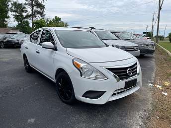 2019 Nissan Versa S 