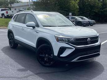 2023 Volkswagen Taos SE 