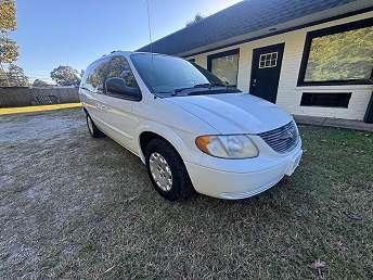 2003 Chrysler Town & Country LX 