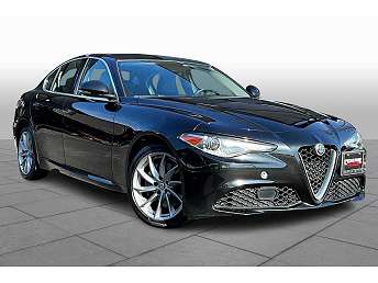 Black Alfa Romeo Giulia Sedan 2017