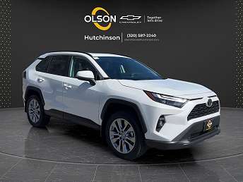 2023 Toyota RAV4 XLE 
