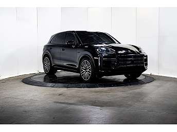 Porsche Cayenne SUV 2024