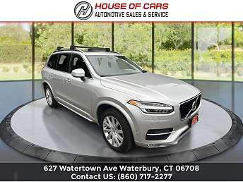 2016 Volvo XC90 T6 Momentum 