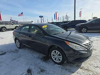 Blue Hyundai Sonata GLS 2013