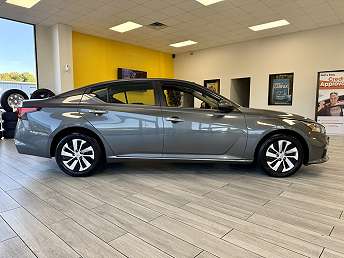 2020 Nissan Altima S 