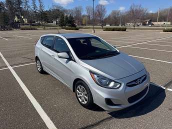 2012 Hyundai Accent GS 