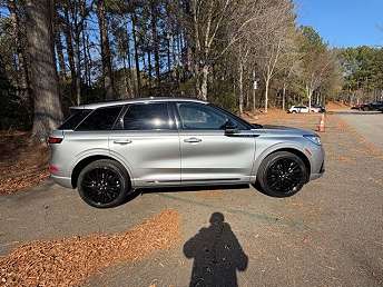 2023 Lincoln Corsair Reserve 