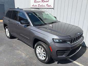 2023 Jeep Grand Cherokee Laredo 
