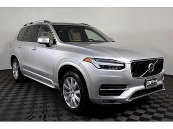 2018 Volvo XC90 T5 Momentum 