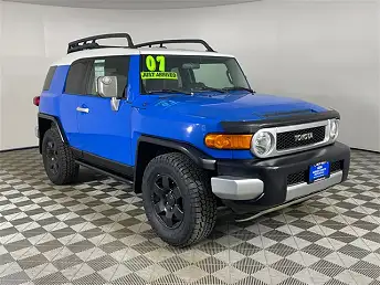 2007 Toyota FJ Cruiser Review, Pricing, and Specs | CARFAX