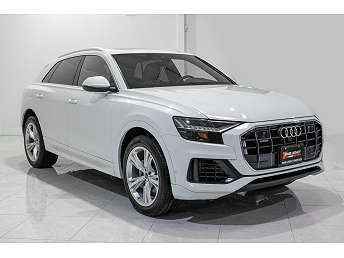 2023 Audi Q8 Premium 