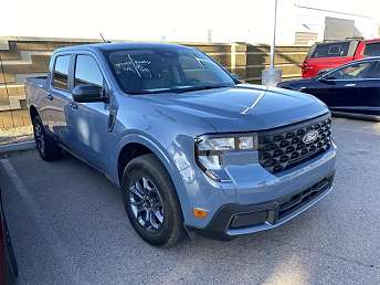 2025 Ford Maverick XLT 