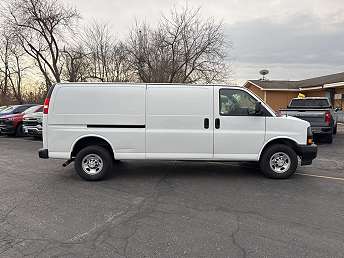 2023 Chevrolet Express 2500 