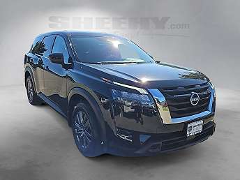 2024 Nissan Pathfinder S 