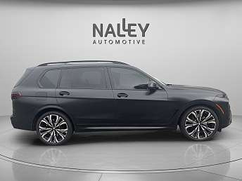 2024 BMW X7 M60i 