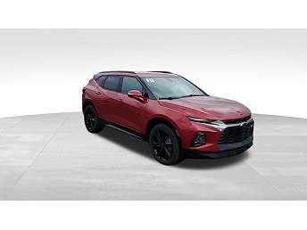 Red Chevrolet Blazer RS 2021