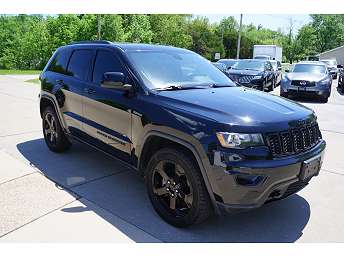 2019 Jeep Grand Cherokee Laredo 
