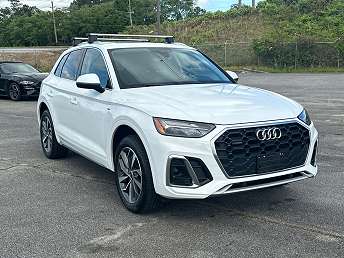 2024 Audi Q5 Premium Plus 