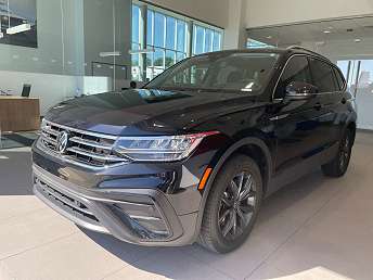 2023 Volkswagen Tiguan SE 