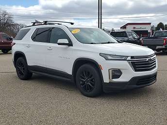 2022 Chevrolet Traverse LT 