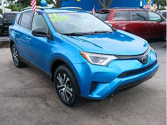 2018 Toyota RAV4 LE 