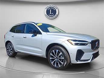 2025 Volvo XC60 B5 Plus 