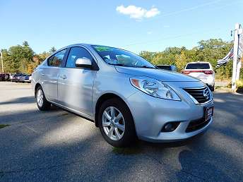 Silver Nissan Versa SL 2013
