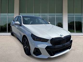 2027 BMW 5 Series 550e xDrive 