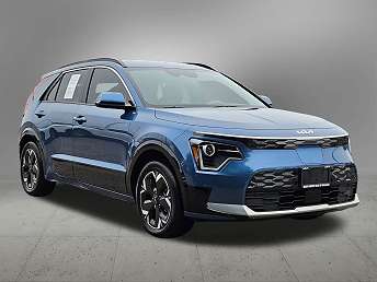 Blue Kia Niro EV SUV 2023