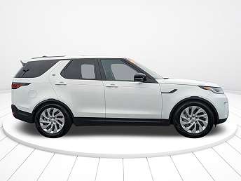 2024 Land Rover Discovery S 