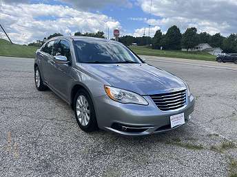 2014 Chrysler 200 Limited 