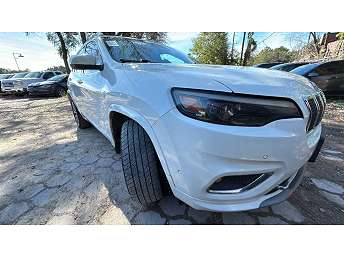 2019 Jeep Cherokee Overland 