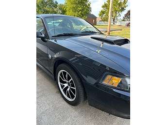 2004 Ford Mustang GT 