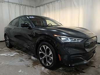 2022 Ford Mustang Mach-E Premium 