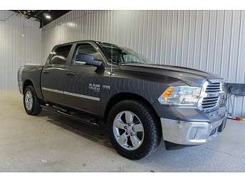 2019 Ram 1500 SLT 