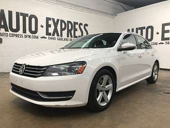 2012 Volkswagen Passat SE 