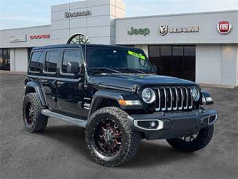 2018 Jeep Wrangler Sahara 