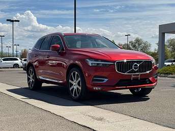 2021 Red SUV Volvo XC60