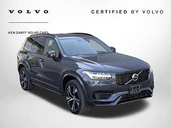 2022 Volvo XC90 T8 R-Design 
