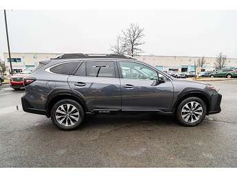 2023 Subaru Outback Touring 