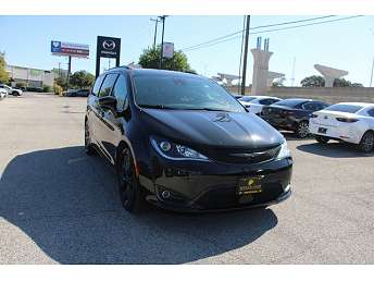 2020 Chrysler Pacifica Touring-L 