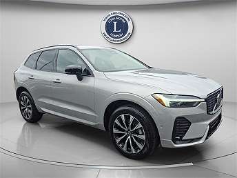 2025 Volvo XC60 B5 Plus 